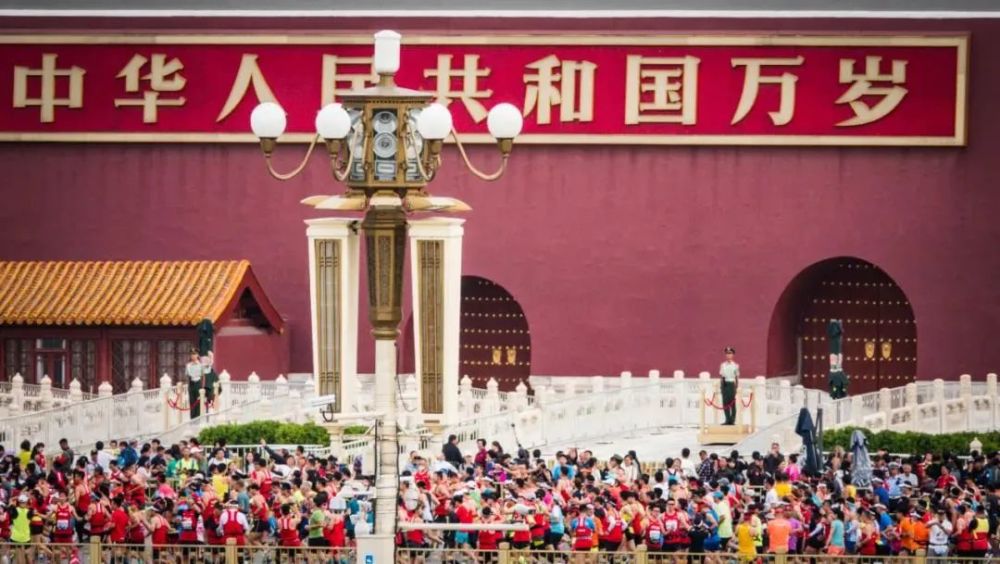 7月6日晚,第三届亚洲国际青年电影节颁奖典礼在中国香港亚洲电视台举行